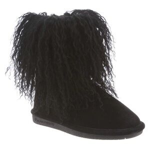 BearPaw Women's Black Fuzzy Winter Boots